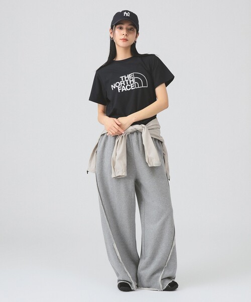 THE NORTH FACE（ザノースフェイス）の「【WEB限定】THE NORTH FACE / ショートスリーブ ES ビッグロゴティー（Tシャツ/カットソー・レディース・ブラック/ホワイト・LARGE/MEDIUM）」の7枚目の写真