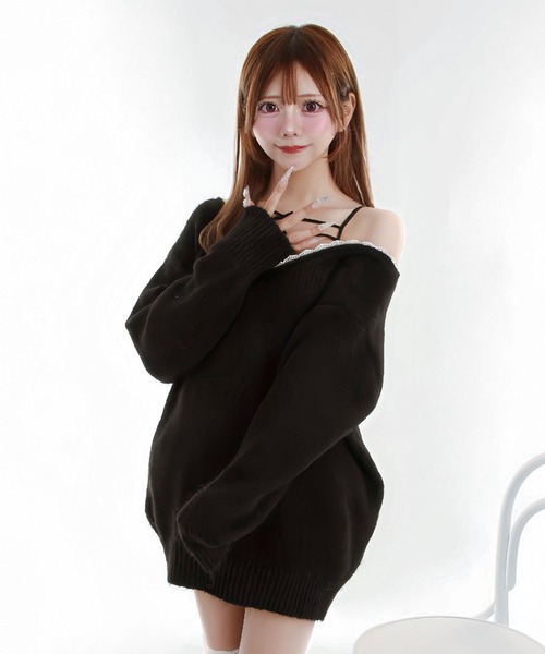 Diable baiser(ディアブルベーゼ)の「バックビックリボンゆるニットトップス(ニット/セーター・レディース・ブラック/ベージュ/グレー・FREE)」の2枚目の写真
