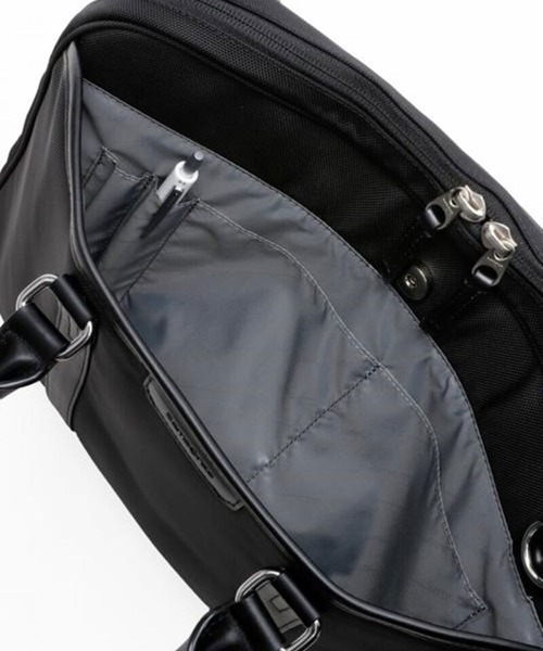 Samsonite(サムソナイト)の「サムソナイト TRADE MASTER 4 ラウンドブリーフケース(ビジネスバッグ・メンズ・ネイビー/ブラック・ONE SIZE)」の6枚目の写真