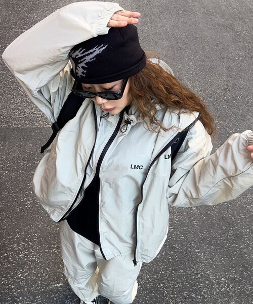 LMCの「OG ESSENTIAL WINDBREAKER JACKET black(ナイロンジャケット・レディース・その他・L/M/S)」の18枚目の写真