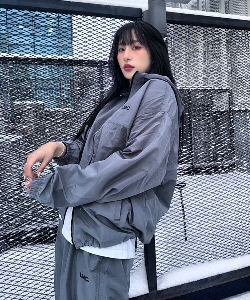 LMCの「OG ESSENTIAL WINDBREAKER JACKET black(ナイロンジャケット・レディース・その他・L/M/S)」の15枚目の写真
