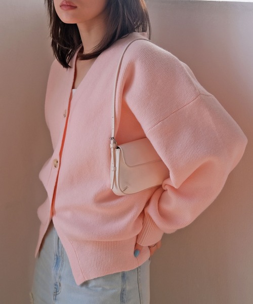 AKTE（アクテ）の「ボリュームニットカーディガン（カーディガン/ボレロ・レディース・ベビーピンク/ライトグレー・FREE）」の2枚目の写真