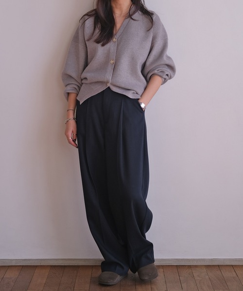 AKTE（アクテ）の「ボリュームニットカーディガン（カーディガン/ボレロ・レディース・ベビーピンク/ライトグレー・FREE）」の6枚目の写真