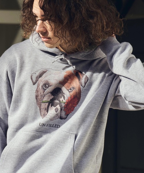 UN-FILLED（アンフィルド）の「mpa4028- REAL GERBERA DOG HOODIE パーカー（ブルドッグ）(SDUF-2603BD)（パーカー・メンズ・グレー/ホワイト・XL/L/M）」の2枚目の写真