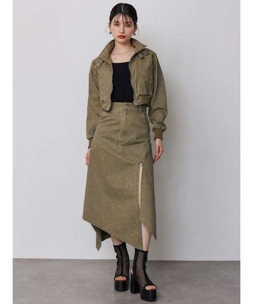 MURUA（ムルーア）の「【セットアップ対応】ウォッシュアシメラッフルZIPスカート（スカート・レディース・グレー/カーキ・1/2）」の4枚目の写真