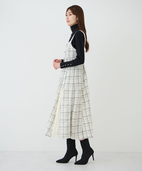 Jayro(ジャイロ)の「シフォンプリーツ切替ジャンスカ(ジャンパースカート・レディース・ブラック系その他/ホワイト系その他2/ホワイト系その他4/ホワイト系その他/ホワイト系その他3/ブラック系その他2・M)」の19枚目の写真