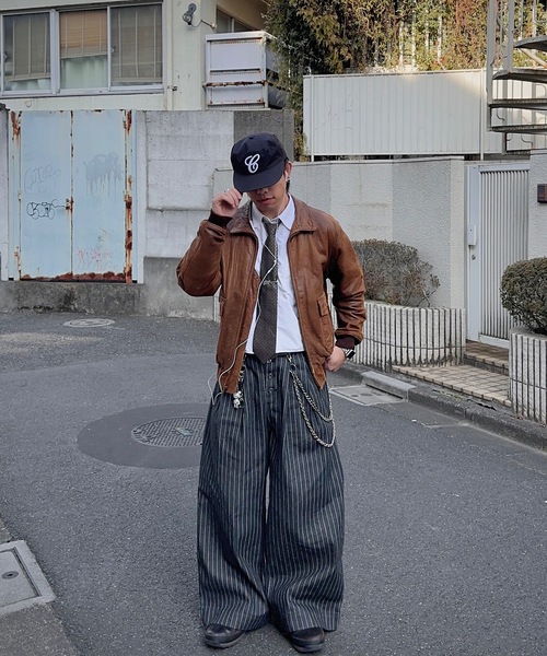 MandO(Auntie Rosa)(エムオー)の「2タックストライプデニムバギーパンツ/ワイドカーブパンツ(デニムパンツ・メンズ・インディゴブルー/ブラック・SMALL/MEDIUM/LARGE)」の16枚目の写真