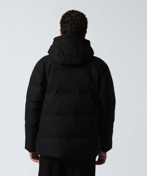 DESCENTE ALLTERRAIN（デサント　オルテライン）の「DESCENTE ALLTERRAIN/デサント オルテライン　OVERSIZED MOUNTAINEER  水沢ダウン オーバーサイズマウンテニア（ダウンジャケット/コート・メンズ・ブラック・X-LARGE/LARGE/MEDIUM/SMALL）」の4枚目の写真