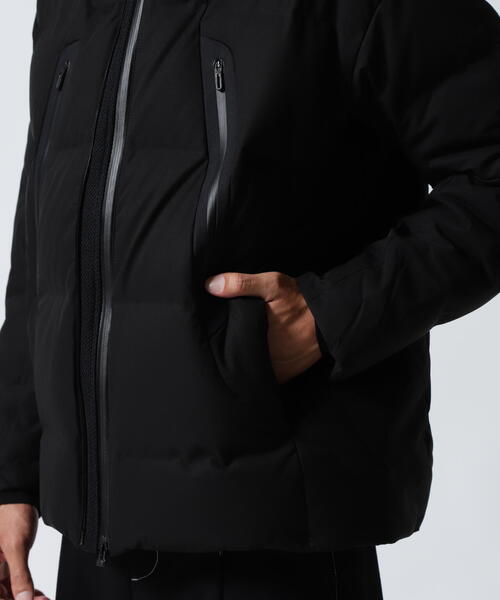 DESCENTE ALLTERRAIN（デサント　オルテライン）の「DESCENTE ALLTERRAIN/デサント オルテライン　OVERSIZED MOUNTAINEER  水沢ダウン オーバーサイズマウンテニア（ダウンジャケット/コート・メンズ・ブラック・X-LARGE/LARGE/MEDIUM/SMALL）」の7枚目の写真