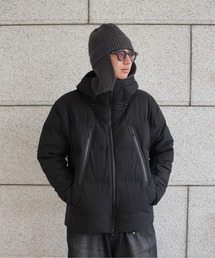 BEAVER（ビーバー）の「DESCENTE ALLTERRAIN/デサント オルテライン　OVERSIZED MOUNTAINEER  水沢ダウン オーバーサイズマウンテニア（ダウンジャケット/コート）」