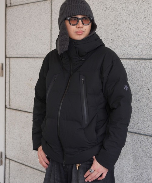 DESCENTE ALLTERRAIN（デサント　オルテライン）の「DESCENTE ALLTERRAIN/デサント オルテライン　OVERSIZED MOUNTAINEER  水沢ダウン オーバーサイズマウンテニア（ダウンジャケット/コート・メンズ・ブラック・X-LARGE/LARGE/MEDIUM/SMALL）」の17枚目の写真