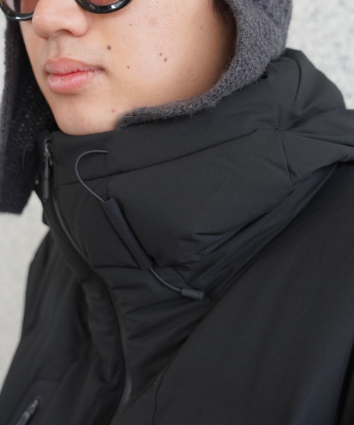 DESCENTE ALLTERRAIN（デサント　オルテライン）の「DESCENTE ALLTERRAIN/デサント オルテライン　OVERSIZED MOUNTAINEER  水沢ダウン オーバーサイズマウンテニア（ダウンジャケット/コート・メンズ・ブラック・X-LARGE/LARGE/MEDIUM/SMALL）」の18枚目の写真