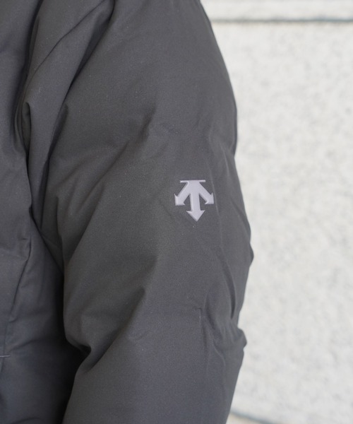 DESCENTE ALLTERRAIN（デサント　オルテライン）の「DESCENTE ALLTERRAIN/デサント オルテライン　OVERSIZED MOUNTAINEER  水沢ダウン オーバーサイズマウンテニア（ダウンジャケット/コート・メンズ・ブラック・X-LARGE/LARGE/MEDIUM/SMALL）」の20枚目の写真