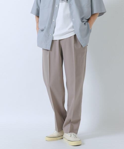 ITEMS URBANRESEARCH(アイテムズ アーバンリサーチ)の「『イージーケア/吸水速乾/接触冷感』高機能ドライタッチイージートラウザー(楽着シリーズ)(その他パンツ・メンズ・グレー/ベージュ/スミクロ/カーキ・LARGE/MEDIUM)」の3枚目の写真