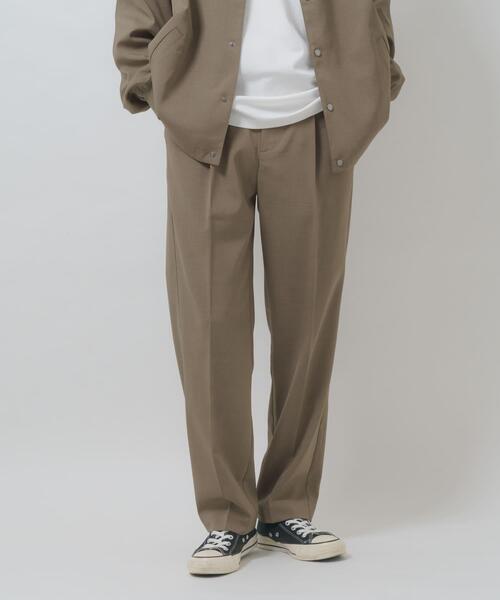 ITEMS URBANRESEARCH(アイテムズ アーバンリサーチ)の「『イージーケア/吸水速乾/接触冷感』高機能ドライタッチイージートラウザー(楽着シリーズ)(その他パンツ・メンズ・グレー/ベージュ/スミクロ/カーキ・LARGE/MEDIUM)」の14枚目の写真