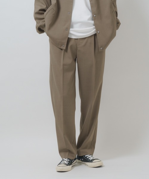 ITEMS URBANRESEARCH（アイテムズ アーバンリサーチ）の「高機能ドライタッチイージートラウザー（スラックス・メンズ・グレー/ベージュ/スミクロ/カーキ・LARGE/MEDIUM）」の6枚目の写真