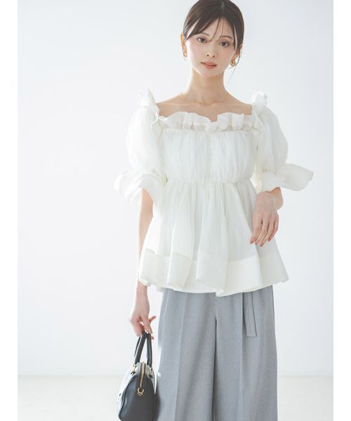 SNIDEL（スナイデル）の「スタイルアップベルティッドワイドパンツ（その他パンツ・レディース・オフホワイト/グレー/ブルー・1/0）」の11枚目の写真