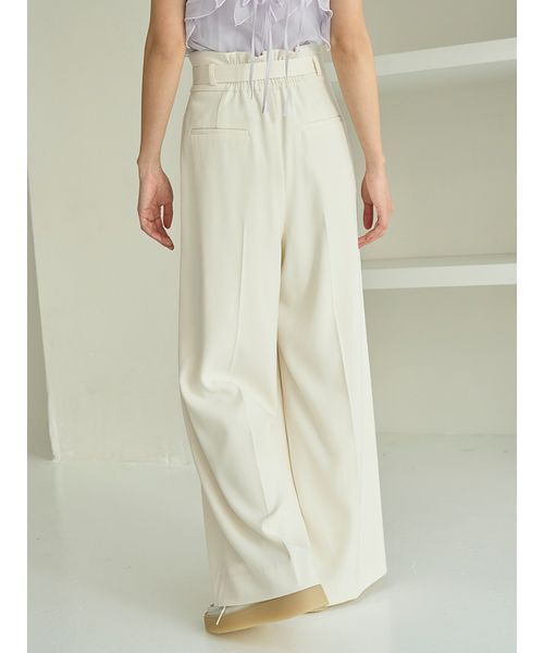SNIDEL（スナイデル）の「スタイルアップベルティッドワイドパンツ（その他パンツ・レディース・オフホワイト/グレー/ブルー・1/0）」の5枚目の写真