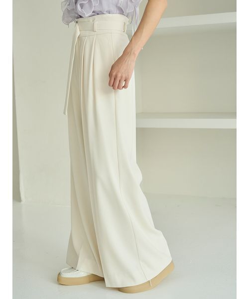 SNIDEL（スナイデル）の「スタイルアップベルティッドワイドパンツ（その他パンツ・レディース・オフホワイト/グレー/ブルー・1/0）」の15枚目の写真