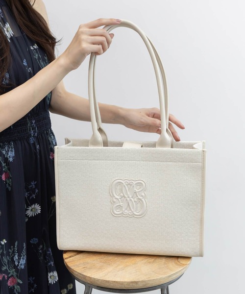 RANDA(ランダ)の「【A4対応】モノグラムデザイントートバッグ(トートバッグ・レディース・アイボリー/ブラック/グレイッシュベージュ・FREE)」の1枚目の写真