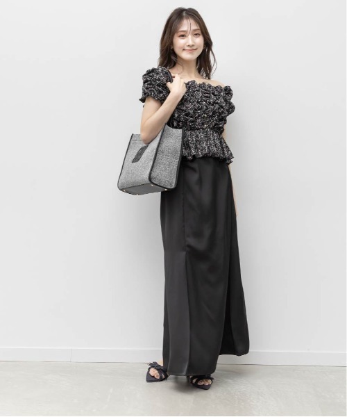 RANDA(ランダ)の「【A4対応】モノグラムデザイントートバッグ(トートバッグ・レディース・アイボリー/ブラック/グレイッシュベージュ・FREE)」の9枚目の写真