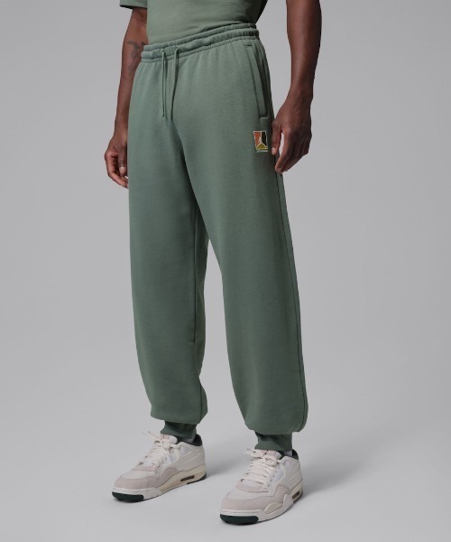 JORDAN BRAND(ジョーダンブランド)の「ジョーダン JORDAN ジョーダン BRK GFX パンツ(スウェットパンツ・メンズ・アーミー・S/M/L/XL/SS/2XL/3XL)」の1枚目の写真