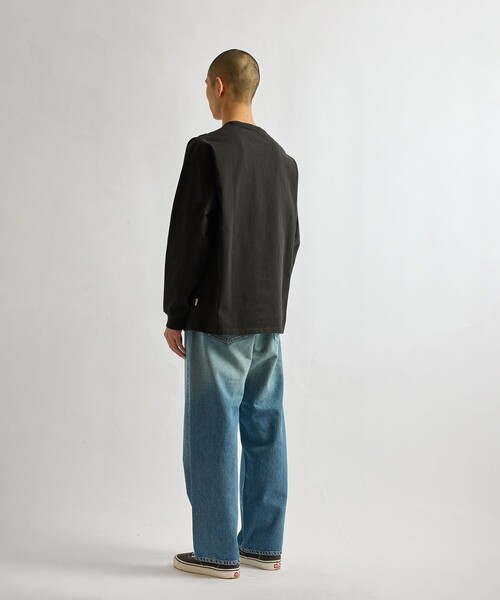Saturdays NYC（サタデーズ ニューヨークシティ ）の「Max Weight Vintage Serif LS T-Shirt（Tシャツ/カットソー・メンズ・ブラック/ダークブラウン/ホワイト・XL/M/S/L）」の18枚目の写真
