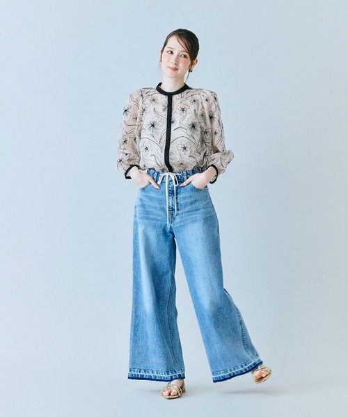 Audie a Muses(オーディアミューズ)の「シアー刺繍バイカラーダブルリボンブラウス(シャツ/ブラウス・レディース・ブラック/ベージュ・38/40/42)」の9枚目の写真