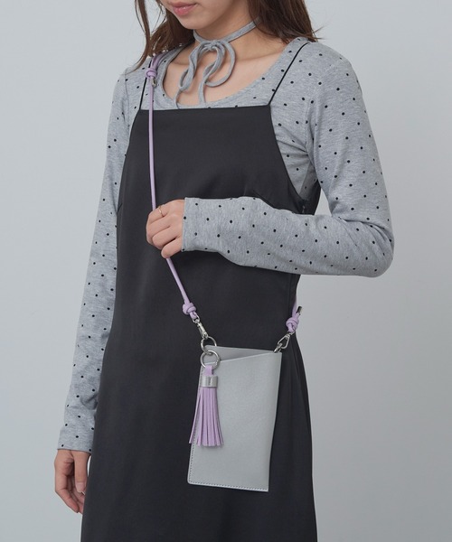 MAISON BREEZE(メゾンブリーズ)の「【MAISON BREEZE】2way マルチ スマホ ショルダー SNBD(ショルダーバッグ・レディース・カーキ/ブラック/シルバー/モカ・FREE)」の14枚目の写真