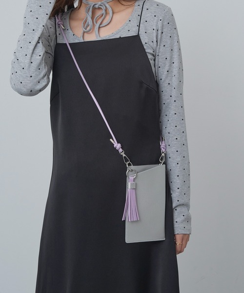 MAISON BREEZE(メゾンブリーズ)の「【MAISON BREEZE】2way マルチ スマホ ショルダー SNBD(ショルダーバッグ・レディース・カーキ/ブラック/シルバー/モカ・FREE)」の13枚目の写真