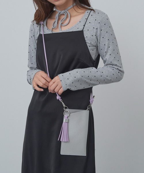 MAISON BREEZE(メゾンブリーズ)の「【MAISON BREEZE】2way マルチ スマホ ショルダー SNBD(ショルダーバッグ・レディース・カーキ/ブラック/シルバー/モカ・FREE)」の12枚目の写真