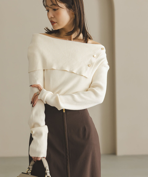 Noble（ノーブル）の「《WEB＆ルミネ新宿店限定追加》ショルダーボタンタイトリブニット（ニット/セーター・レディース・ブラック/マルチ/ホワイト・FREE）」の2枚目の写真