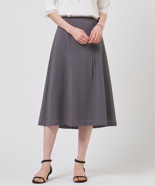 J.PRESS Ladies(J.プレス レディス)の「シアーブロックチェック フレア スカート(スカート・レディース・グレー系・S/XS)」の1枚目の写真