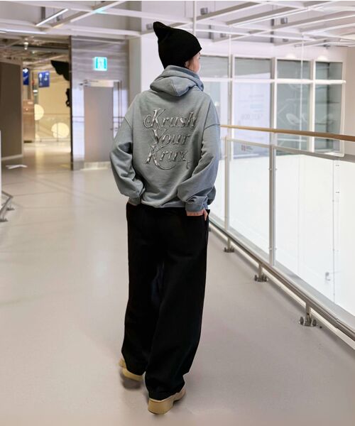 KRUXH（クルクス）の「クラックシー クローム フード ダストブルー（パーカー・レディース・その他・1/2）」の10枚目の写真