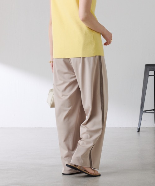 COLLAGE GALLARDAGALANTE（コラージュガリャルダガランテ）の「イージースラックス（スラックス・レディース・グレイッシュベージュ/ネイビー・FREE）」の8枚目の写真