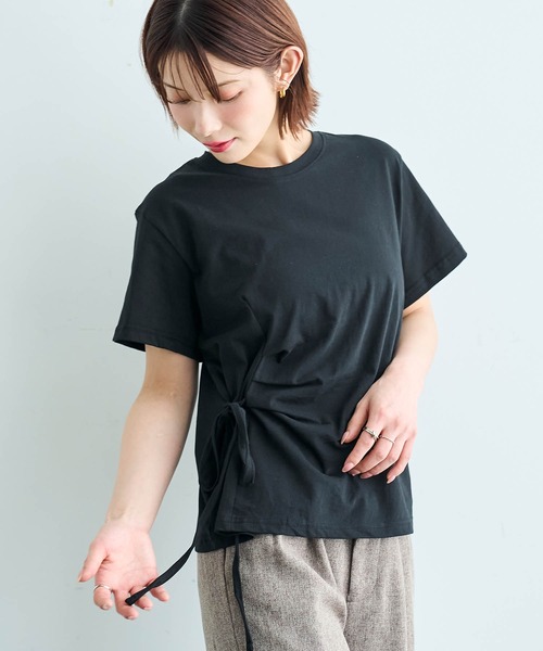 mil(ミル)の「【コットン100%】 アシメデザイン サイドリボン Tシャツ 【587247】(Tシャツ/カットソー・レディース・オフホワイト/ブラック/サンドベージュ・ONESIZE)」の3枚目の写真