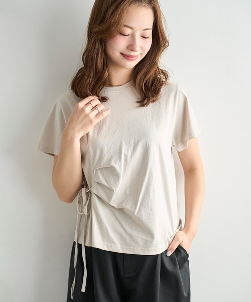 mil(ミル)の「【コットン100%】 アシメデザイン サイドリボン Tシャツ 【587247】(Tシャツ/カットソー・レディース・オフホワイト/ブラック/サンドベージュ・ONESIZE)」の10枚目の写真