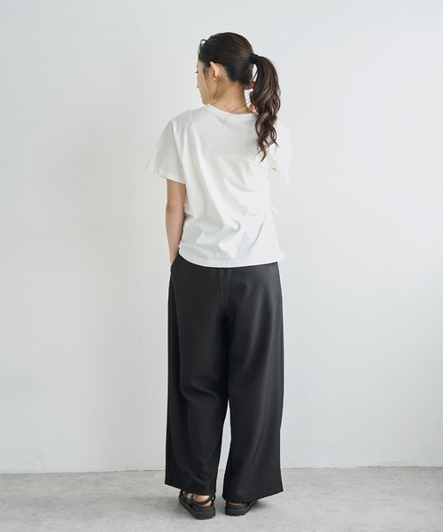 mil(ミル)の「【コットン100%】 アシメデザイン サイドリボン Tシャツ 【587247】(Tシャツ/カットソー・レディース・オフホワイト/ブラック/サンドベージュ・ONESIZE)」の18枚目の写真