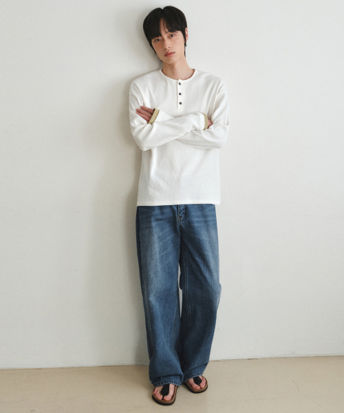 WEDNESDAY OASIS(ウェンズデーオアシス)の「レイヤードワッフルヘンリーネックTシャツ_ホワイト(W26TP01)(Tシャツ/カットソー・メンズ・ホワイト・MEDIUM/LARGE)」の3枚目の写真