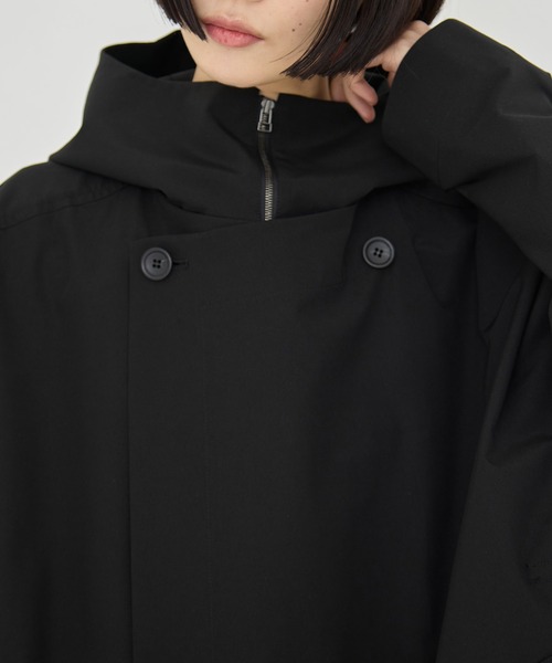 VACHEMENT(ヴァシュモン)の「【VACHEMENT/ヴァシュモン】リサイクルナイロンタスランレイヤードブルゾン(ブルゾン・レディース・ブラック/ライトベージュ・FREE)」の11枚目の写真