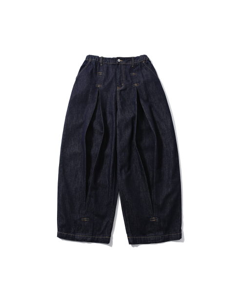ANGLAN(アングラン)の「Long Tuck Wing Balloon Denim Pants - Indigo(デニムパンツ・メンズ・その他・1/2)」の4枚目の写真