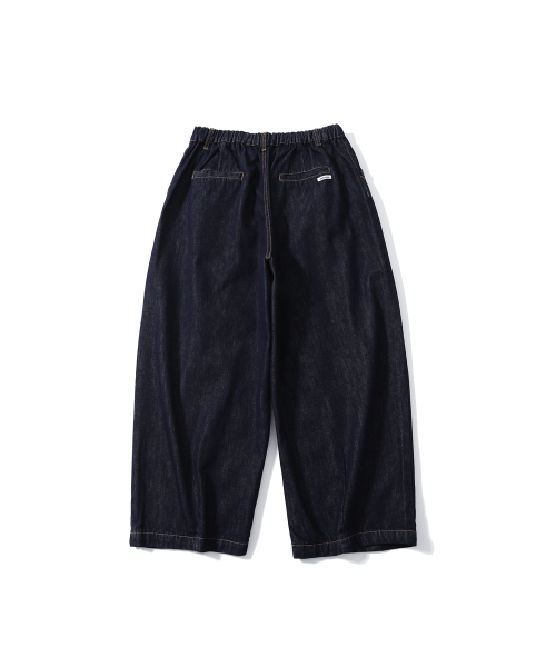 ANGLAN(アングラン)の「Long Tuck Wing Balloon Denim Pants - Indigo(デニムパンツ・メンズ・その他・1/2)」の5枚目の写真