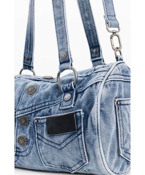 Desigual(デシグアル)の「デニムジーンズモチーフバレルショルダーバッグ(ハンドバッグ・レディース・ブルー・FREE)」の9枚目の写真