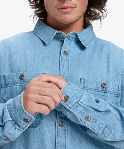 Quiksilver(クイックシルバー)の「Quiksilver メンズ BOZEMAN DENIM LS SHIRT シャツ/ヴィンテージライクデニムシャツ(シャツ/ブラウス・メンズ・ブルー・MEDIUM)」の5枚目の写真