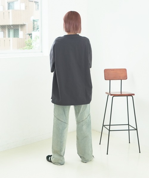 ragged mountain(ラギットマウンテン)の「【RAGGED MOUNTAIN/ラギットマウンテン】【驚きの軽さ・エアライト】BARTLETT/バートレット オーバーサイズ ポケットTシャツ ストレッチ・速乾 涼しい・ベタつかない 吸汗(Tシャツ/カットソー・メンズ・チャコールグレー/ブラック/カーキ/ネイビー・X-LARGE/LARGE/MEDIUM)」の18枚目の写真