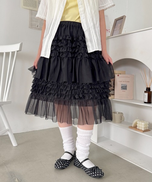 SOLLON.(ソルロン)の「フリルチュールティアードミディスカート(スカート・レディース・アイボリー/ブラック/カーキ・FREE)」の2枚目の写真