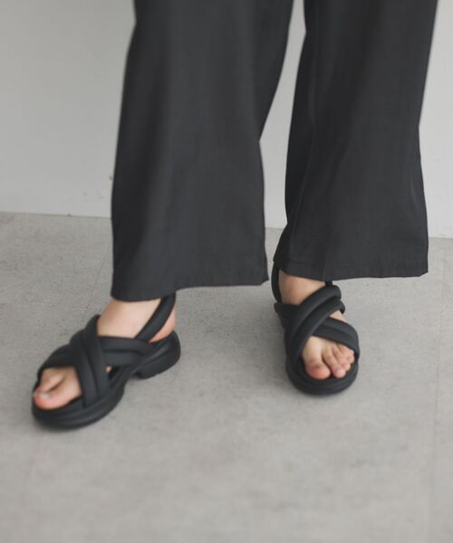 GARAGE OF GOOD CLOTHING(ガレージオブグッドクロージング)の「トラックソールパテッドサンダル(サンダル・レディース・ブラック・M)」の10枚目の写真