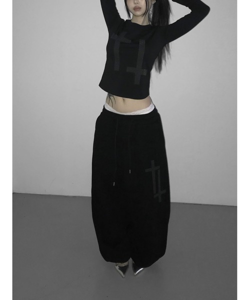 THEAIRTOWN(ジエアタウン)の「go square jogger pt(スウェットパンツ・レディース・ブラック/ホワイト・FREE)」の22枚目の写真