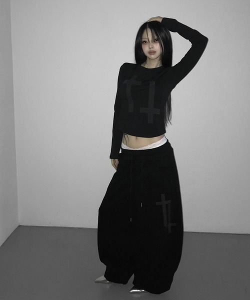 THEAIRTOWN(ジエアタウン)の「go square jogger pt(スウェットパンツ・レディース・ブラック/ホワイト・FREE)」の20枚目の写真