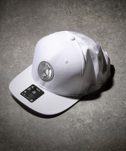 JORDAN BRAND(ジョーダンブランド)の「【NIKE / ナイキ】U J RISE CAP S CB PSG(キャップ・メンズ・ネイビー/ホワイト・FREE)」の9枚目の写真